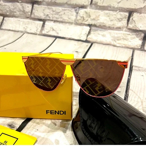RARE Fendi Glasses With Mirrored Logo In Pink - Picture 8 of 10